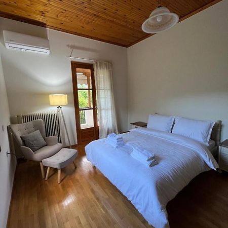 Willa Lemon Tree House Leonídion Zewnętrze zdjęcie